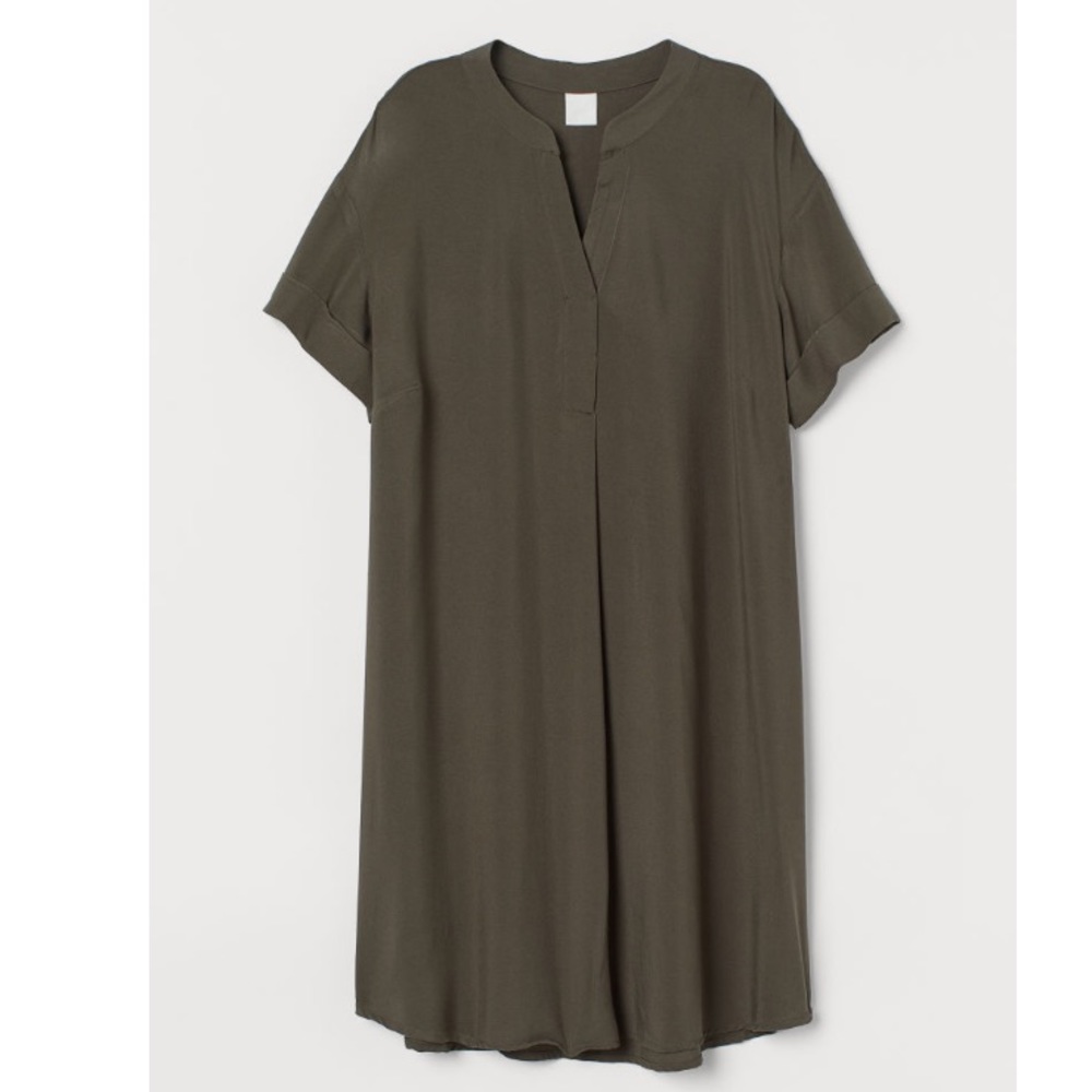 V-neck dress